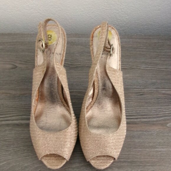 Adrianna Papell Shimmery Sparkly Gold Stiletto Heels Shoes Slingback Peep Toe 8 - Picture 3 of 16